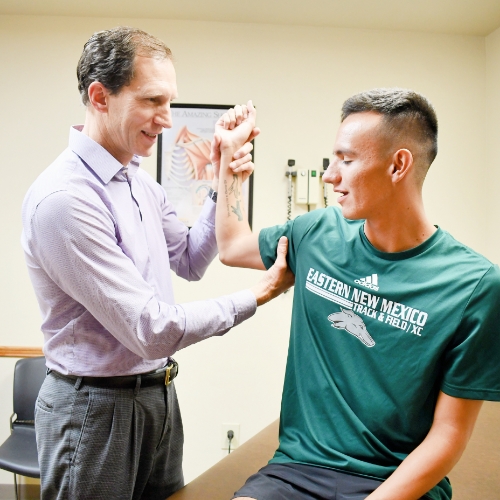 elbow-pain-Sievers-Sports-Medicine-Clovis-Portales-NM